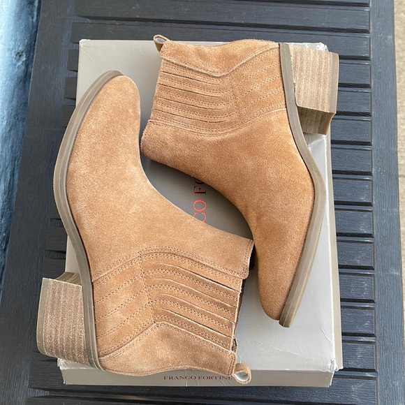 Franco Fortini - Darcie Cognac Suede Ankle Booties - Size 8 - Picture 3 of 13